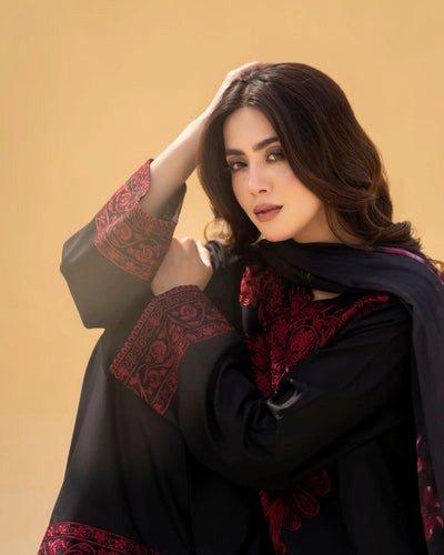 ZAROON LAWN 3PC ( FARSHI SHALWAR )